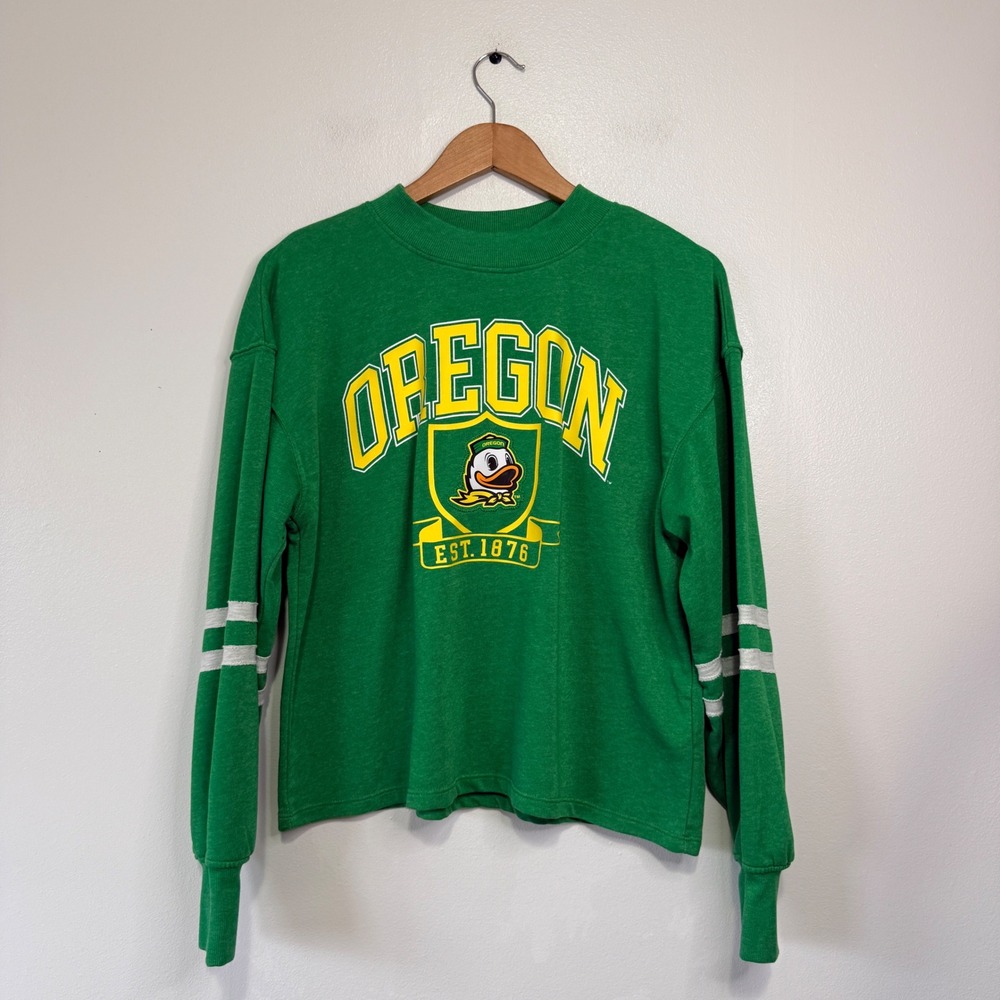 Oregon Ducks Long Sleeve T-Shirt Green Graphic Collegiate Mascot‎ Top Womens
